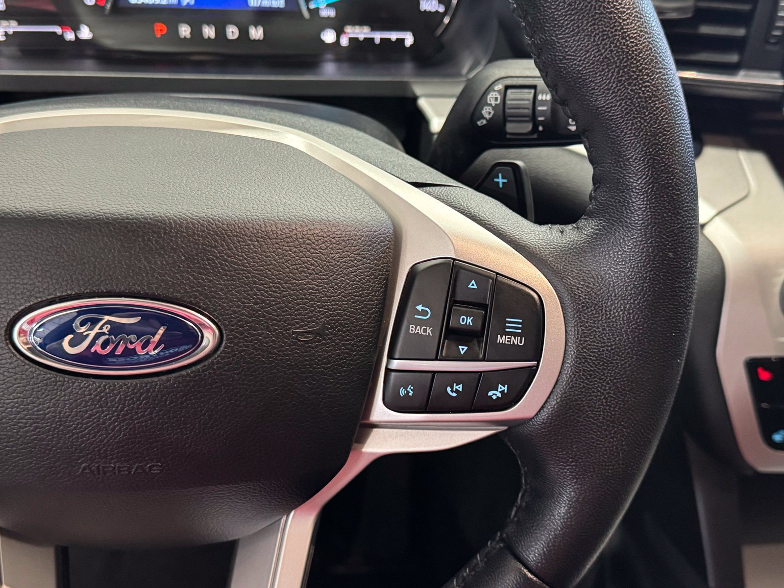 Used 2020 Ford Explorer XLT w/ Equipment Group 202A AWD/4WD image 22