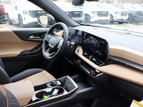 New 2026 Chevrolet Equinox ACTIV image 34