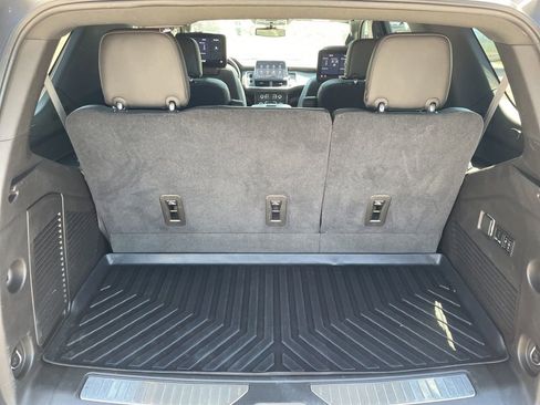 Used 2021 GMC Yukon AT4 w/ AT4 Premium Plus Package AWD/4WD image 36