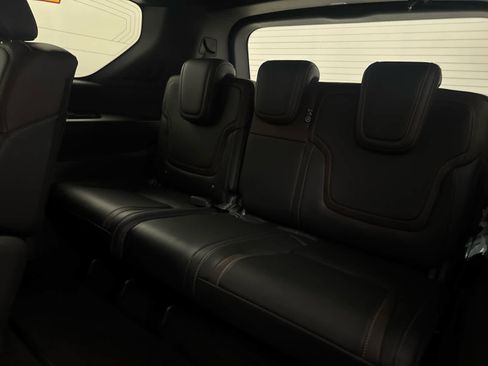 New 2026 Nissan Armada SL w/ Convenience Package image 12