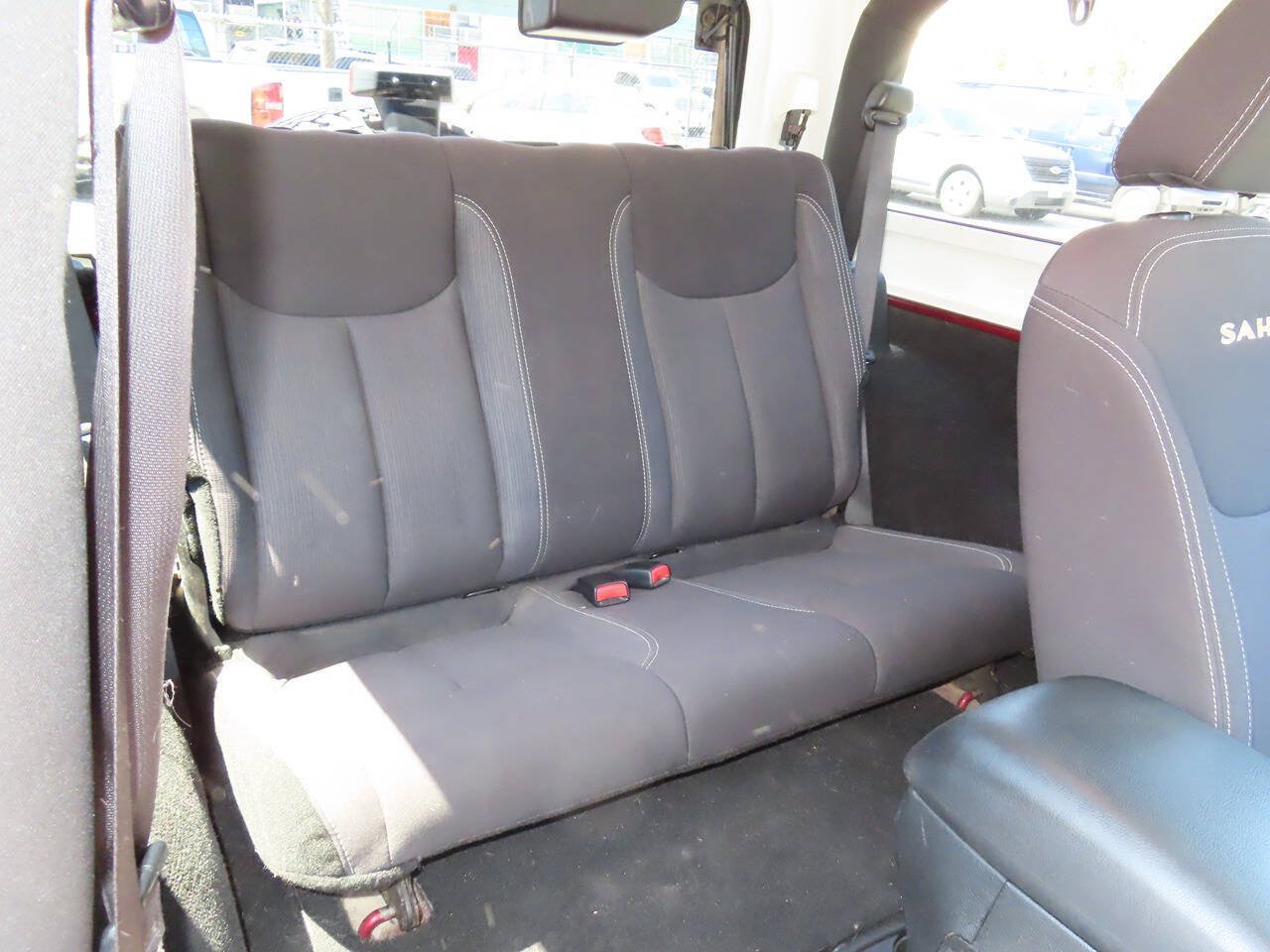 Used 2013 Jeep Wrangler Sahara AWD/4WD image 12