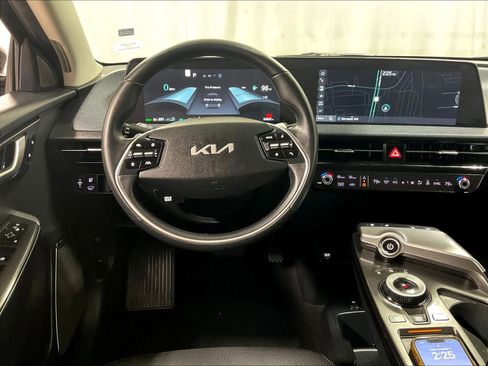 Used 2023 Kia EV6 Wind image 18