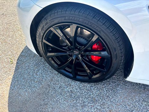 Used 2021 Tesla Model 3 Performance image 24