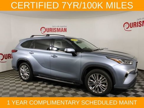 Used 2023 Toyota Highlander Limited FWD image 11