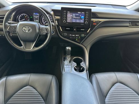 Used 2024 Toyota Camry SE w/ Convenience Package FWD image 14