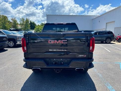 Used 2021 GMC Sierra 1500 AT4 w/ AT4 Preferred Package AWD/4WD image 6