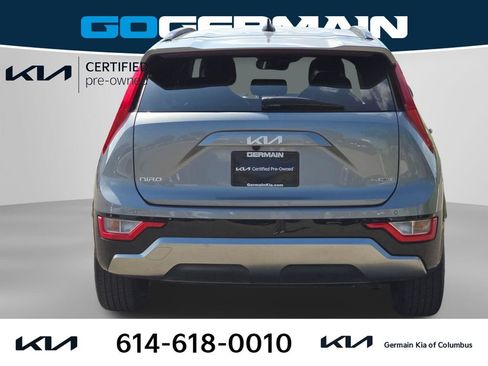 Certified 2023 Kia Niro EX Touring FWD image 9