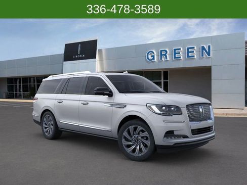 New 2024 Lincoln Navigator L Reserve image 7