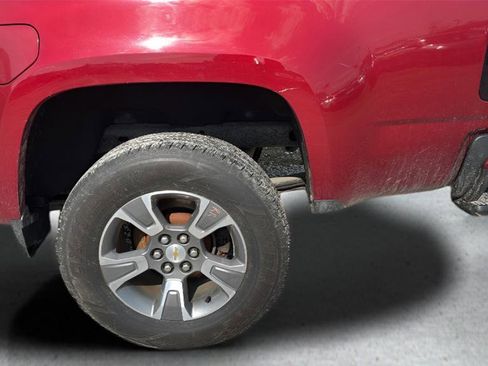 Used 2018 Chevrolet Colorado Z71 image 33