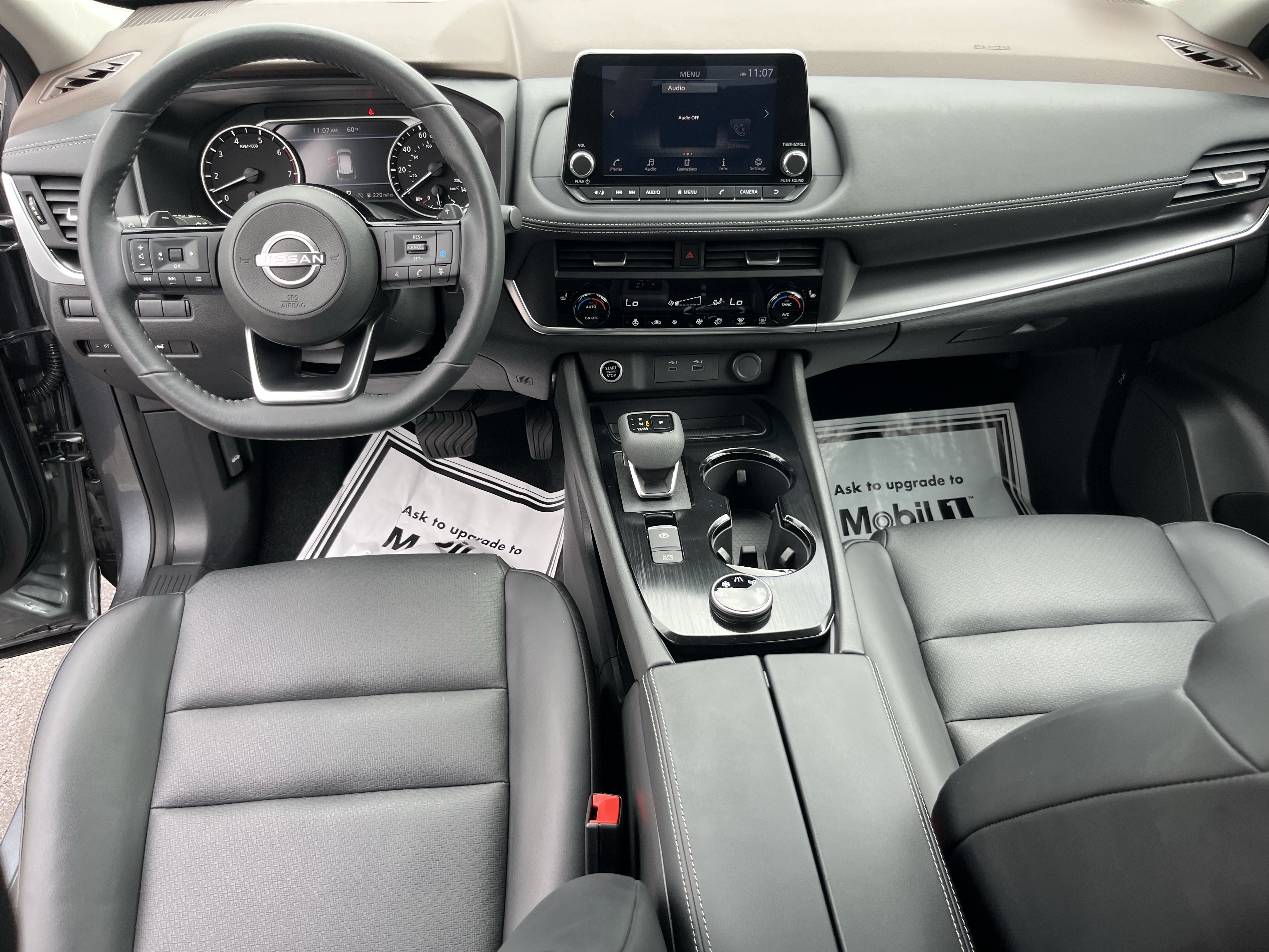 Used 2023 Nissan Rogue SV w/ SV Premium B Package AWD/4WD image 16