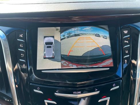 Used 2015 Cadillac Escalade Premium AWD/4WD image 26