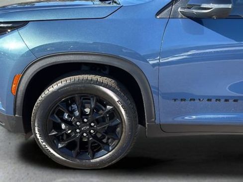 Certified 2026 Chevrolet Traverse LT w/ Midnight/Sport Edition image 34