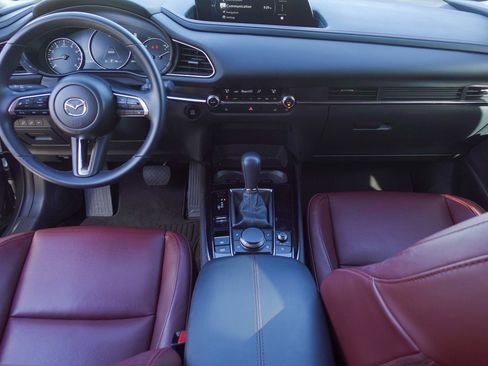 Certified 2025 MAZDA CX-30 AWD 2.5 S w/ Preferred Package image 23