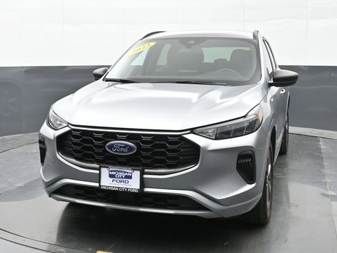 Used 2023 Ford Escape ST-Line image 7