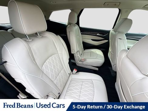 Used 2024 Buick Enclave Avenir w/ Avenir Technology Package AWD/4WD image 37