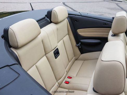 Used 2010 BMW 135i Convertible image 41