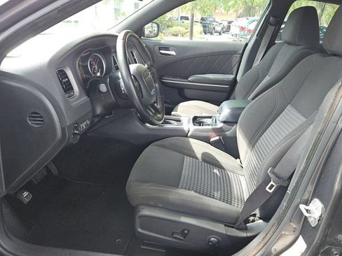 Used 2023 Dodge Charger SXT RWD image 10