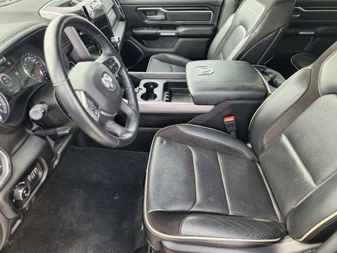Used 2023 RAM 1500 Laramie image 10