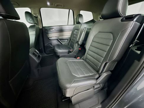 Used 2021 Volkswagen Atlas SEL Premium image 14