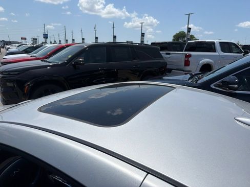 Used 2012 INFINITI G37 Journey w/ Premium Pkg RWD image 5