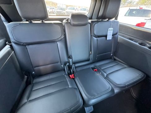 New 2026 Ford Expedition Max Platinum w/ Stealth Appearance Package image 41