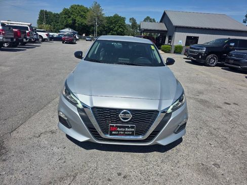 Used 2021 Nissan Altima 2.5 SR image 1