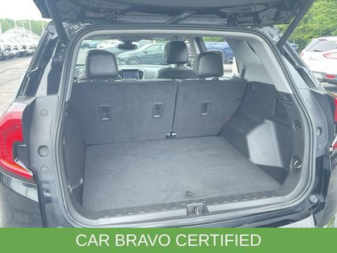 Certified 2022 GMC Terrain SLT w/ Infotainment Package II AWD/4WD image 27