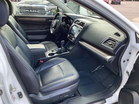 Used 2018 Subaru Outback 2.5i Limited w/ Popular Package #2 image 36