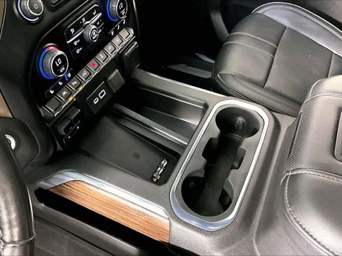 Certified 2021 Chevrolet Silverado 1500 High Country image 15