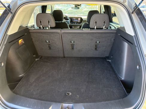 Used 2025 Chevrolet TrailBlazer LT image 14