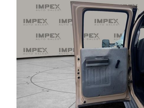 Used 2013 Ford F450 XL w/ Snow Plow Prep Pkg image 29