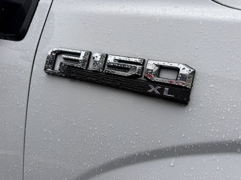 Used 2018 Ford F150 XL w/ Equipment Group 101A Mid image 15