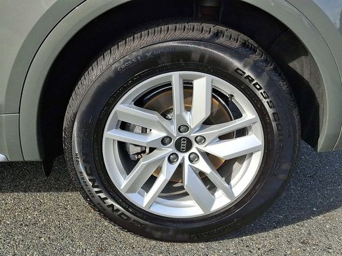 Used 2023 Audi Q5 2.0T Premium w/ Convenience Package image 7