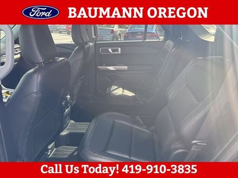 Used 2022 Ford Explorer XLT w/ Equipment Group 202A AWD/4WD image 13