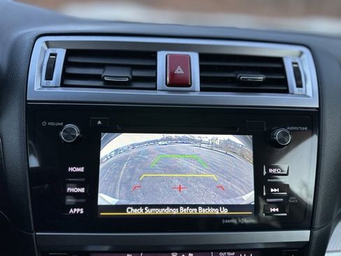 Used 2016 Subaru Outback 2.5i Premium image 7