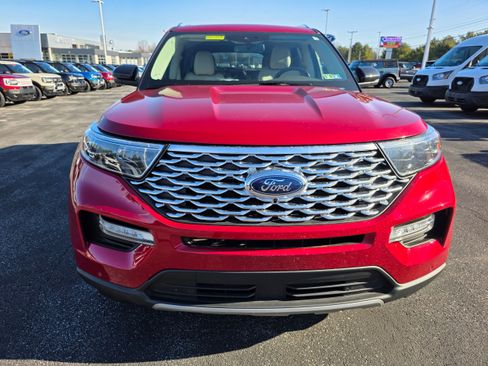 Certified 2023 Ford Explorer Platinum w/ Equipment Group 601A image 8