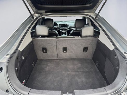 Used 2017 Chevrolet Volt Premier w/ Driver Confidence II Package image 22