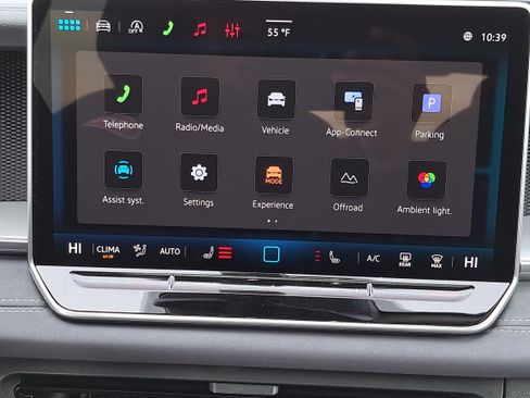 New 2026 Volkswagen Tiguan SE image 22