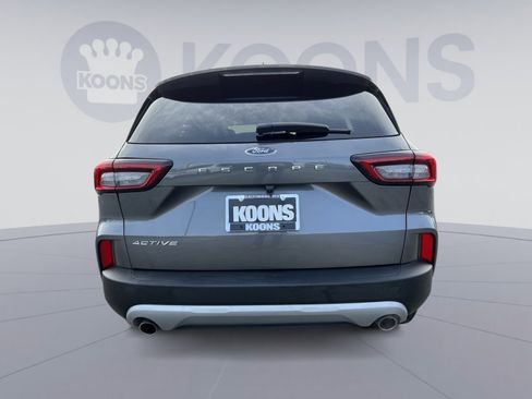 Used 2024 Ford Escape Active image 5