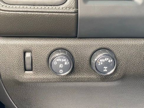 Used 2022 GMC Canyon Denali image 51