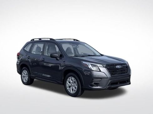 Used 2023 Subaru Forester AWD/4WD image 4