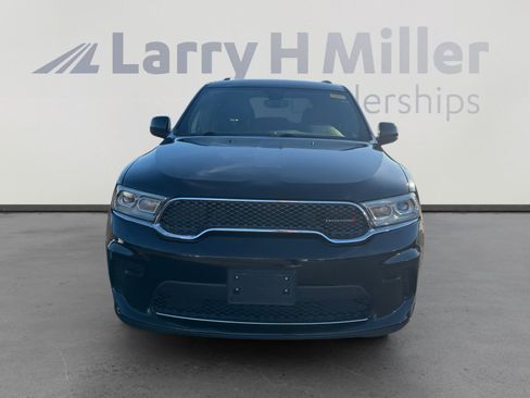 Used 2023 Dodge Durango SXT image 8