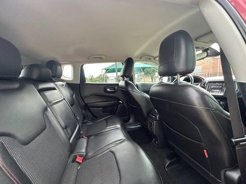 Used 2018 Jeep Compass Trailhawk AWD/4WD image 23