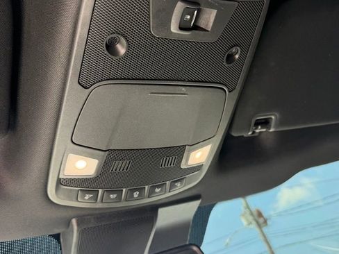 Used 2019 Ford F150 Platinum w/ Equipment Group 701A Luxury AWD/4WD image 18