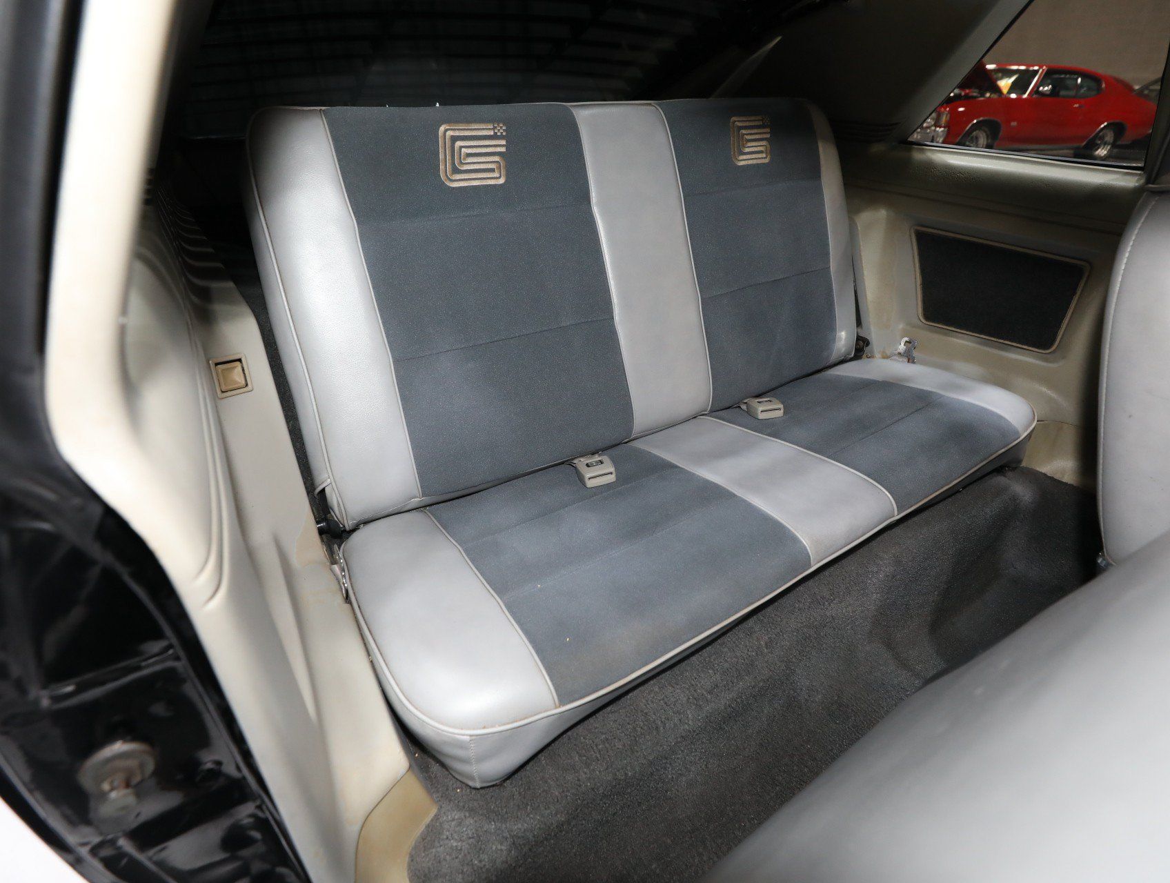 Used 1987 Dodge Charger Shelby FWD image 42