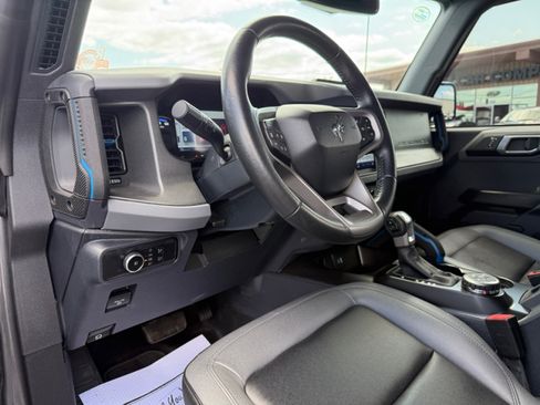 Used 2024 Ford Bronco Black Diamond AWD/4WD image 20