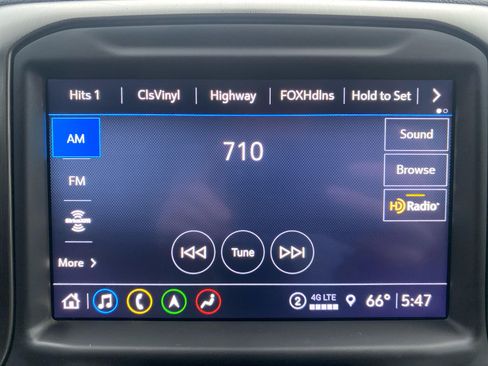 Used 2021 GMC Sierra 1500 AT4 w/ AT4 Premium Package image 17