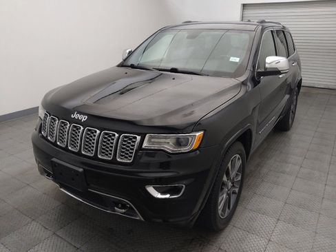 Used 2017 Jeep Grand Cherokee Overland RWD image 15