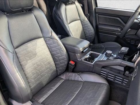 Used 2024 Toyota Tacoma TRD Off-Road w/ TRD Off Road Premium Package image 27