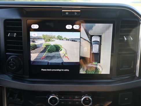 Certified 2025 Ford F250 Platinum AWD/4WD image 18
